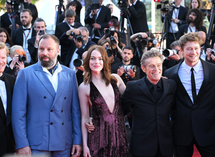 Il cast di Kinds of Kindness a Cannes 2024